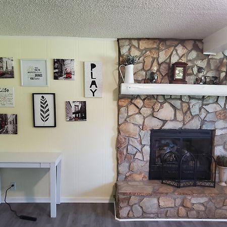 Private Single Level Standalone House Large Lot - 3 Bedrooms 夏洛特 外观 照片